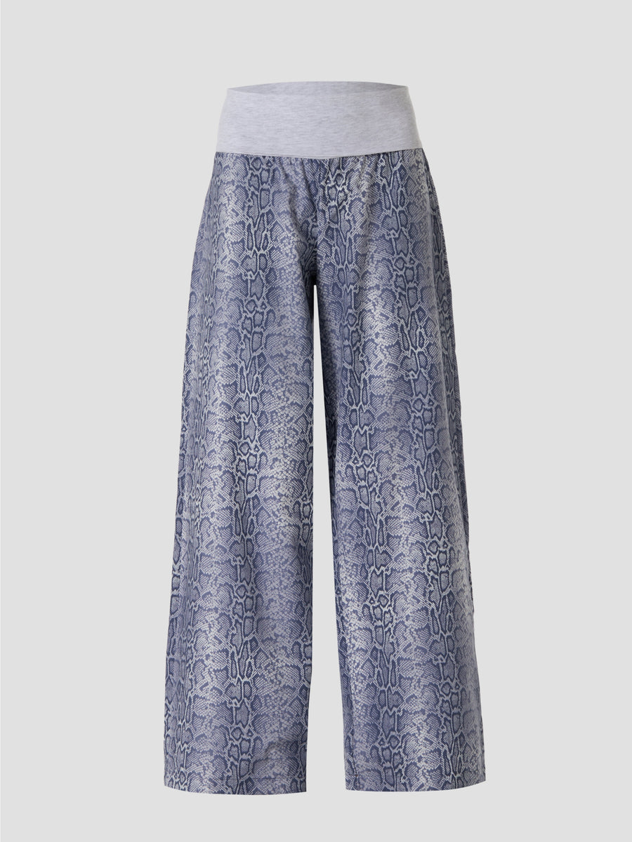 GIGI Trousers – Blue/Grey Snake Print