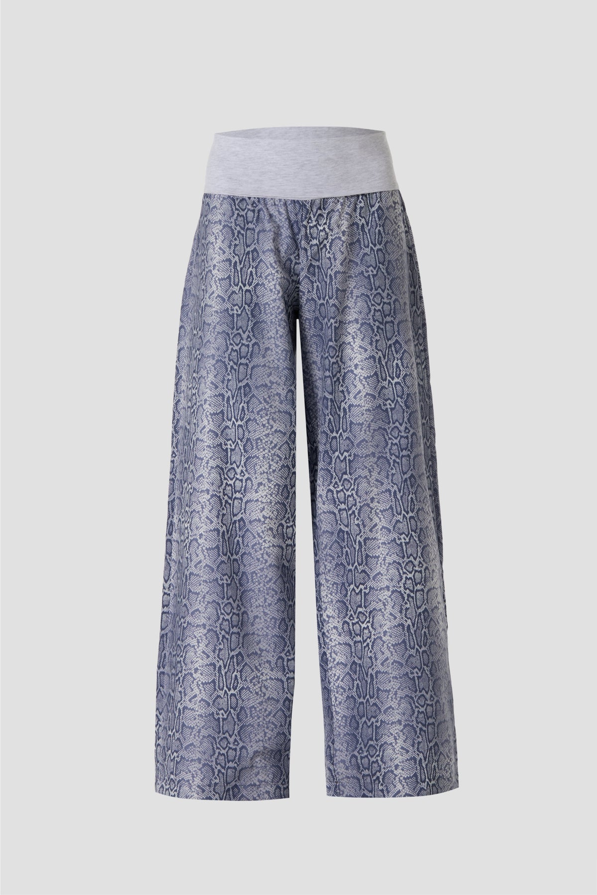 GIGI Trousers – Blue/Grey Snake Print