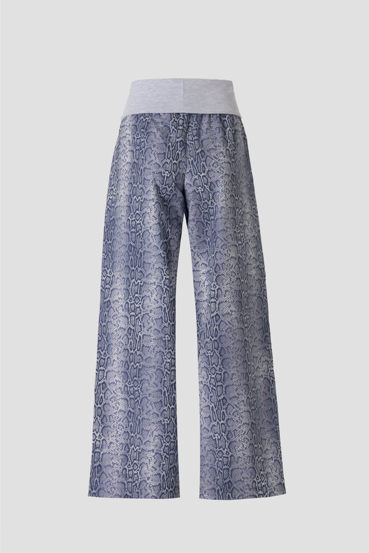 GIGI Trousers – Blue/Grey Snake Print